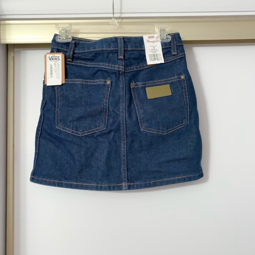 NWT Vans x Wrangler Denim A-Line Skirt in Indigo - Picture 2 of 8